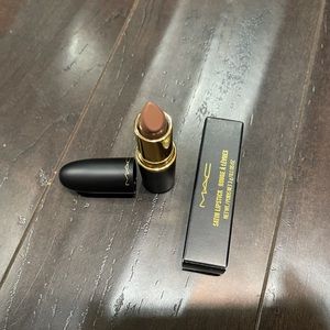 Mac Cosmetics limited edition Lipstick in shade “Exclusive Event” Brand NEW